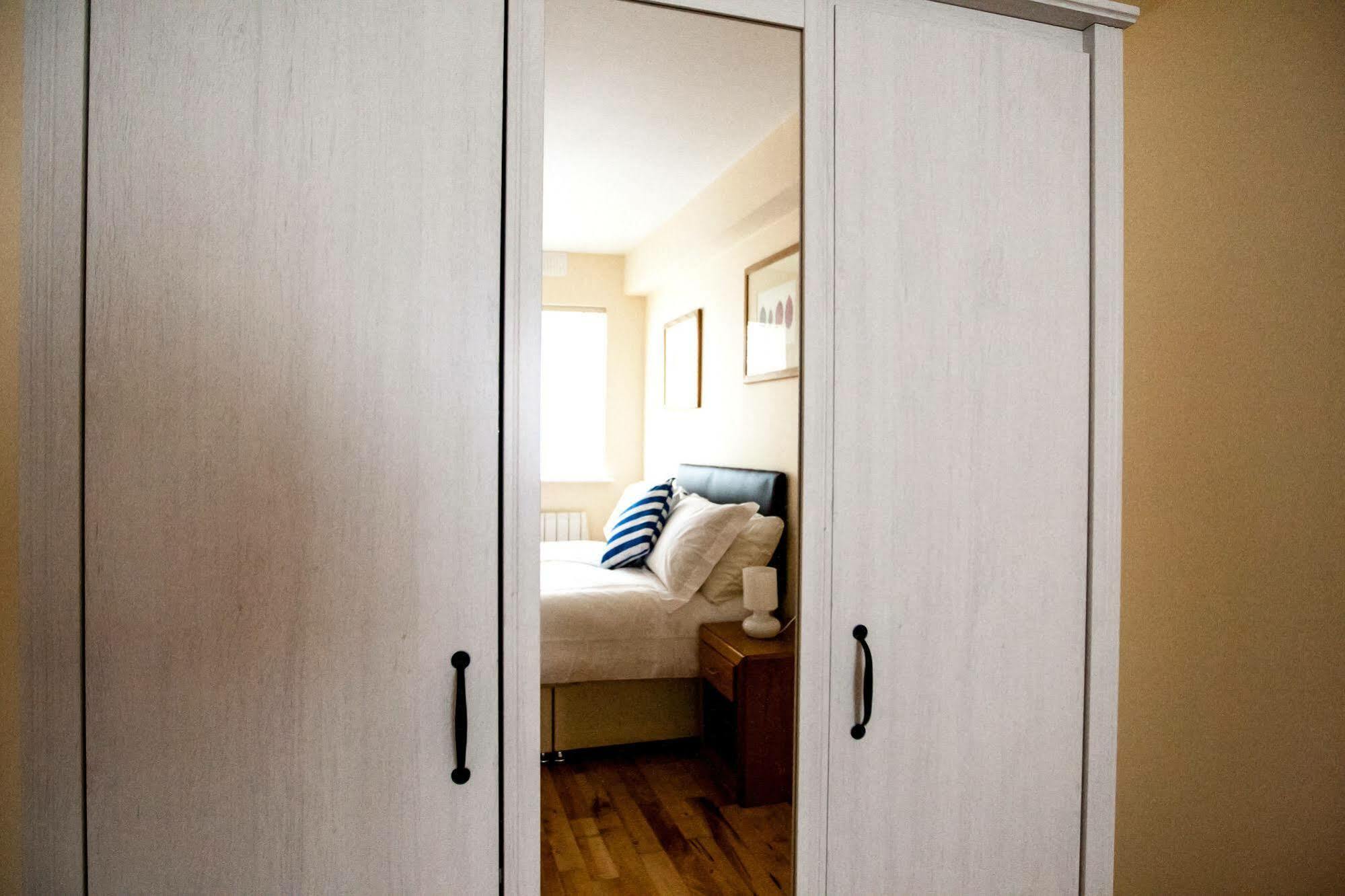 Dominick Street Apartments 골웨이 외부 사진