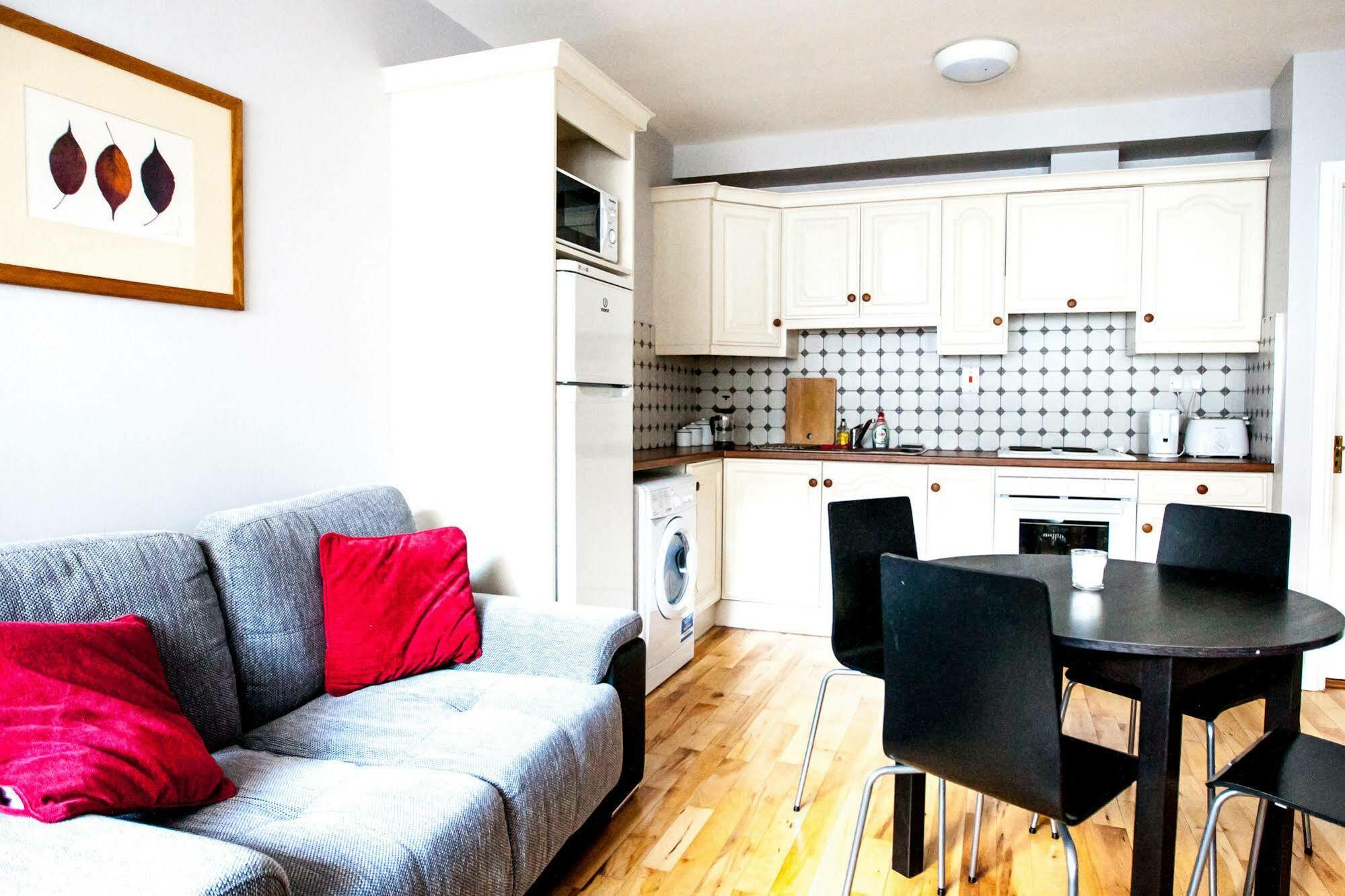 Dominick Street Apartments 골웨이 외부 사진
